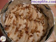 снимка 1 към рецепта Сладкиш с карамелизирани круши