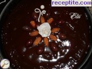 снимка 5 към рецепта Шоколадов кален сладкиш (Mud Cake)