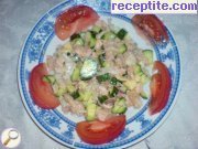 снимка 1 към рецепта Мешана салата с риба тон