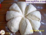 снимка 2 към рецепта Универсални кифлички
