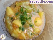 снимка 1 към рецепта Яхния с пресни картофи и зелен боб