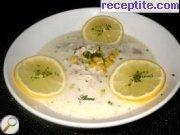 снимка 2 към рецепта Пилешка супа с царевица