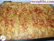 снимка 1 към рецепта Банички с месо, сирене и царевица