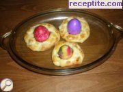 снимка 1 към рецепта Венец с боядисани яйца