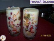 снимка 3 към рецепта Кондензирано мляко с плодове и ядки