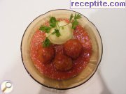 снимка 5 към рецепта Кюфтета с доматен сос