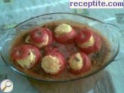 снимка 7 към рецепта Лесни пълнени домати със сирене и яйце