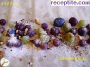 снимка 4 към рецепта Баница с грозде
