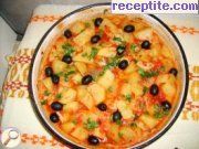 снимка 1 към рецепта Риба с маслини и картофи