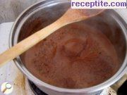 снимка 2 към рецепта Бисквитен десерт с шоколадов сос