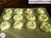 снимка 7 към рецепта Макрони с шоколад и ядки
