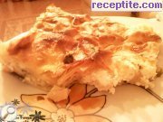 снимка 3 към рецепта Баницата на баба със сирене и спанак