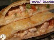 снимка 1 към рецепта Пица калцоне с бутер тесто