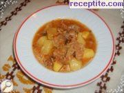 снимка 1 към рецепта Свинско с картофи на фурна - II вид