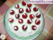 Пролетна торта с ягоди