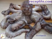 снимка 1 към рецепта Октопод с малки лукчета