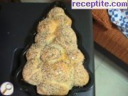 снимка 7 към рецепта Питка Коледна елха