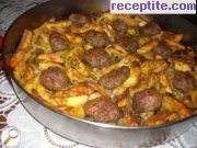 снимка 11 към рецепта Кюфтенца с картофи на фурна