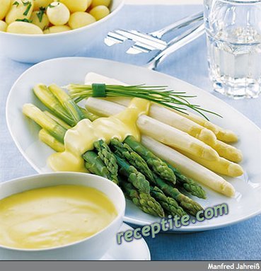 Снимки към Сос Холандез (Hollandaise)