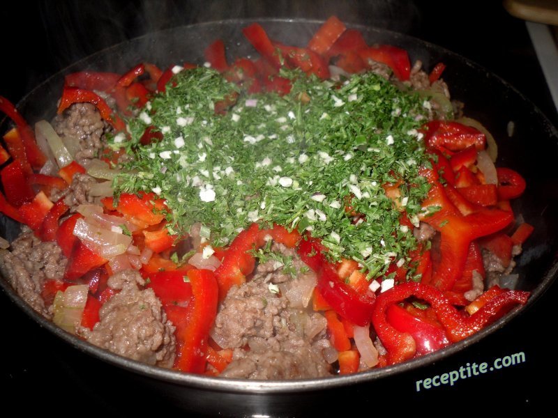 Снимки към Мързеливи пълнени чушки