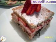 снимка 1 към рецепта Торта Дипломатика с ягодов крем