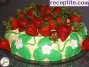 снимка 30 към рецепта Ягодова торта с ванилово-сметанов крем