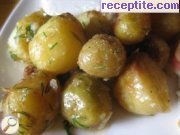 снимка 1 към рецепта Задушени пресни картофи с масло