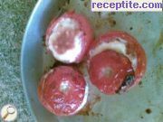 снимка 9 към рецепта Лесни пълнени домати със сирене и яйце