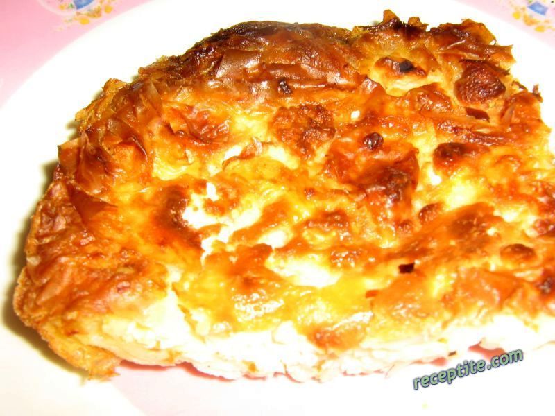 Снимки към Баница с подсирено мляко