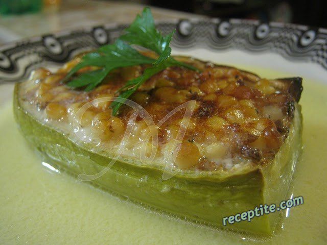 Снимки към Пълнени тиквички с кус-кус и кайма