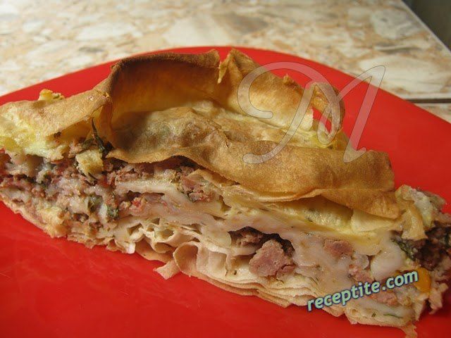 Снимки към Баница с кайма