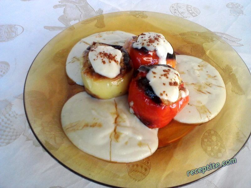 Снимки към Пълнени чушки в халогенна фурна