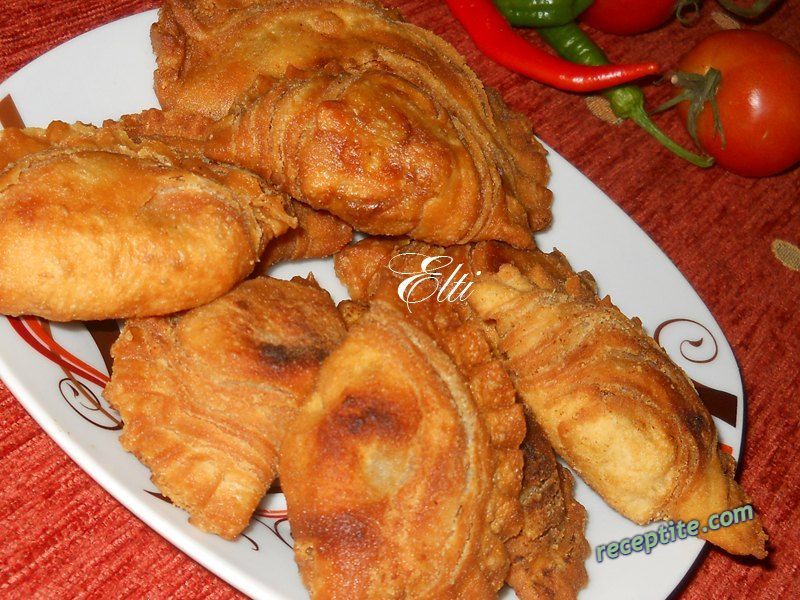 Снимки към Пържени хлебчета с плънка