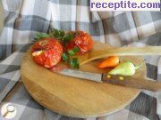 снимка 11 към рецепта Лесни пълнени домати със сирене и яйце