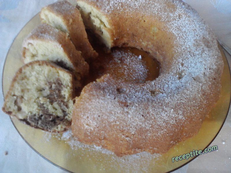 Снимки към Ябълков кекс в халогенна фурна