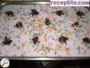 снимка 24 към рецепта Бисквитена торта с крем нишесте