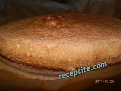 Снимки към Торта с кестени и карамел