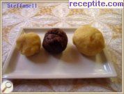 снимка 1 към рецепта Двуцветен сладкиш с ябълки