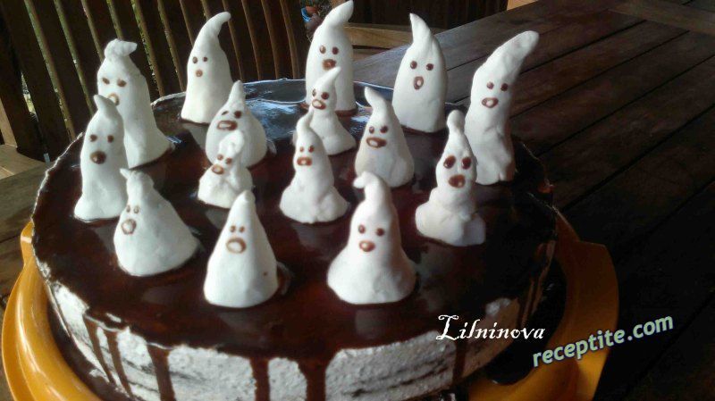 Снимки към Шоколадова торта - Хелоуин