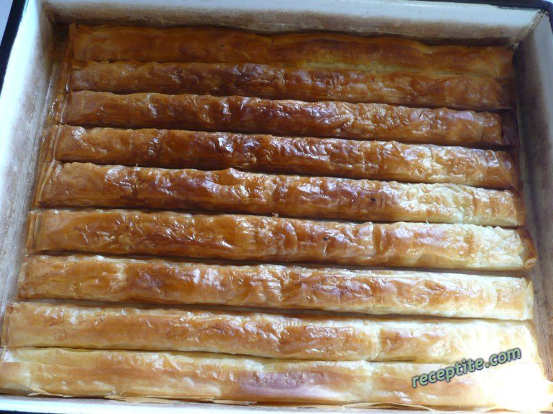 Снимки към Млечна баница с готови кори