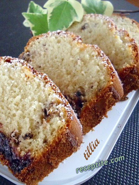 Снимки към Сладкиш със сладко от къпини (малини, ягоди)