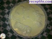 снимка 1 към рецепта Баница с кренвирш и кашкавал със заливка