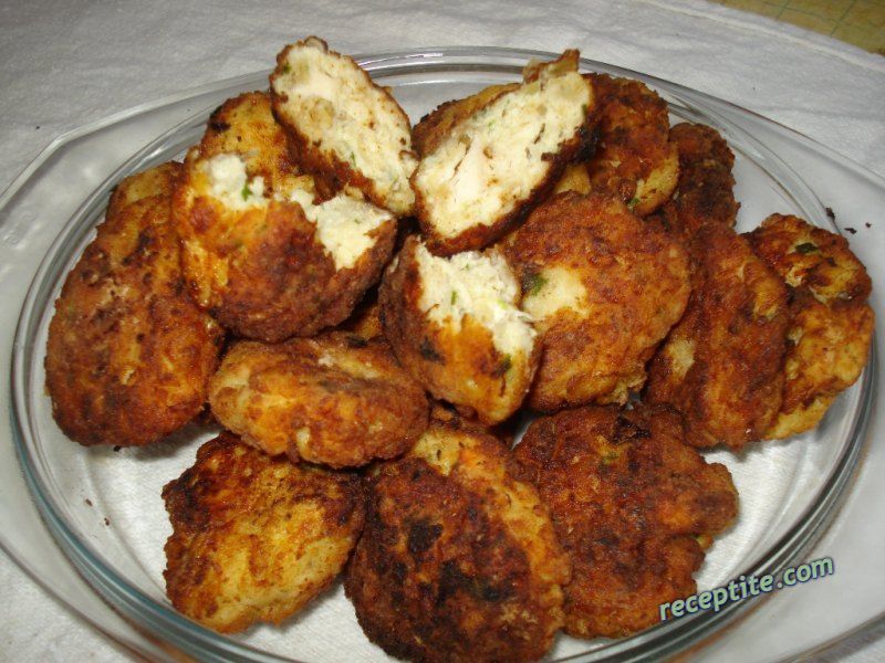 Снимки към Пилешки кюфтенца с ябълка
