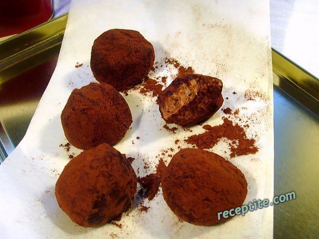 Снимки към Шоколадови крем трюфели