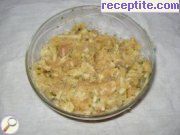 снимка 3 към рецепта Пилешки кюфтенца с ябълка