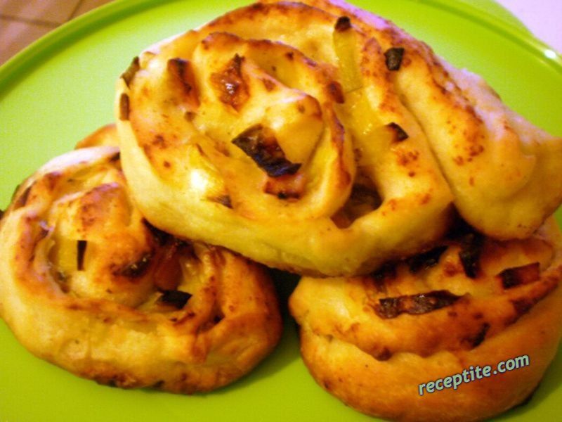 Снимки към Питка с плънка Ники