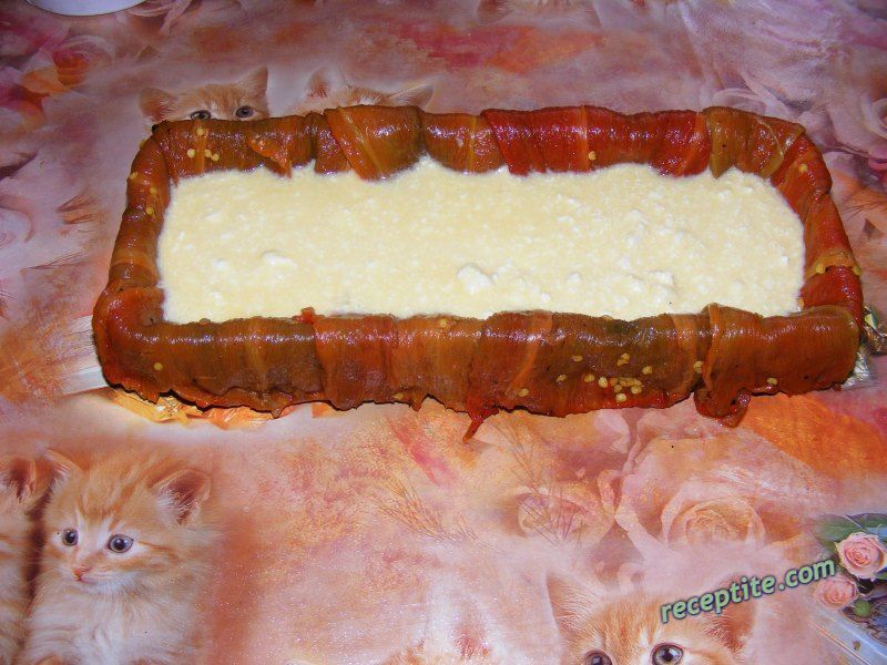 Снимки към Руло от печени чушки със сирене и яйце