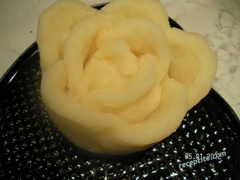 Снимки към Картофена запеканка с гъби, бекон и бял сос
