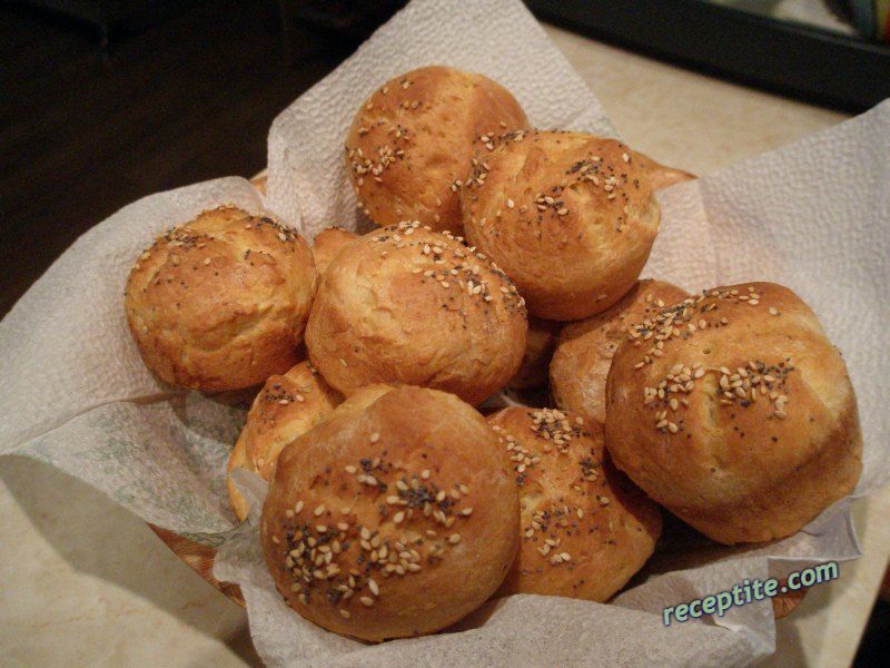 Снимки към Хлебчета с чесън в машина за хляб