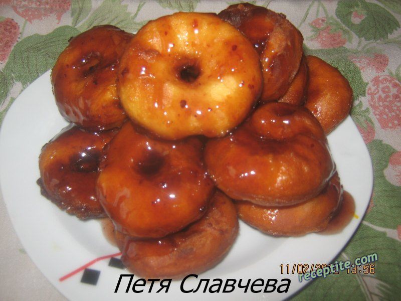 Снимки към Понички Ирка